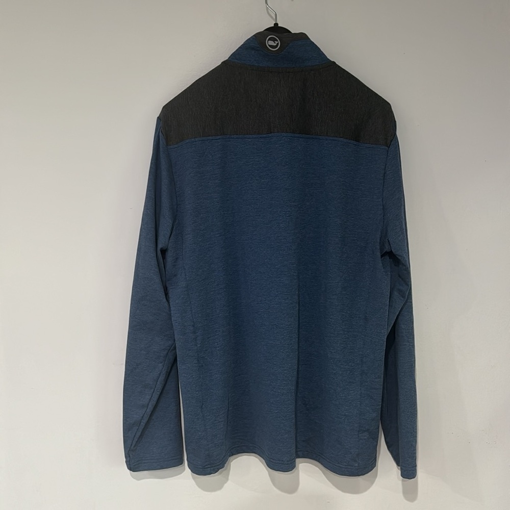 Vineyard Vines Performance Pull Over (L) - image 5